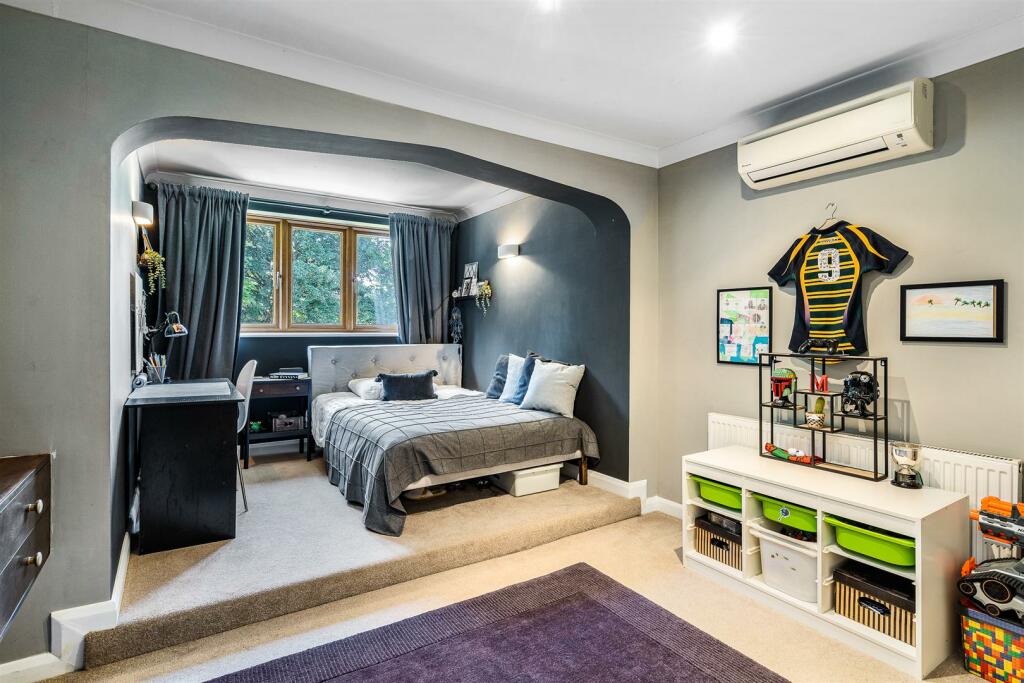 Additional property image - Queen Hoo Lane, Tewin, Welwyn