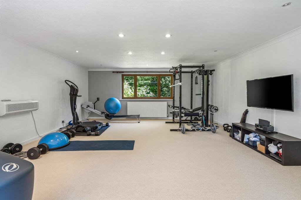 Additional property image - Queen Hoo Lane, Tewin, Welwyn