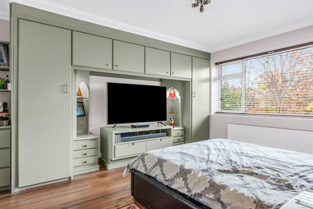 Additional property image - St. Michaels Close, Harpenden