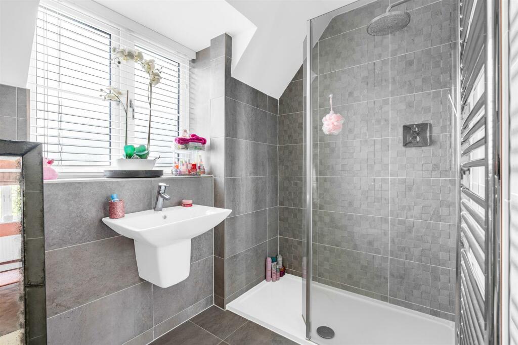 Additional property image - Frythe Avenue, Welwyn