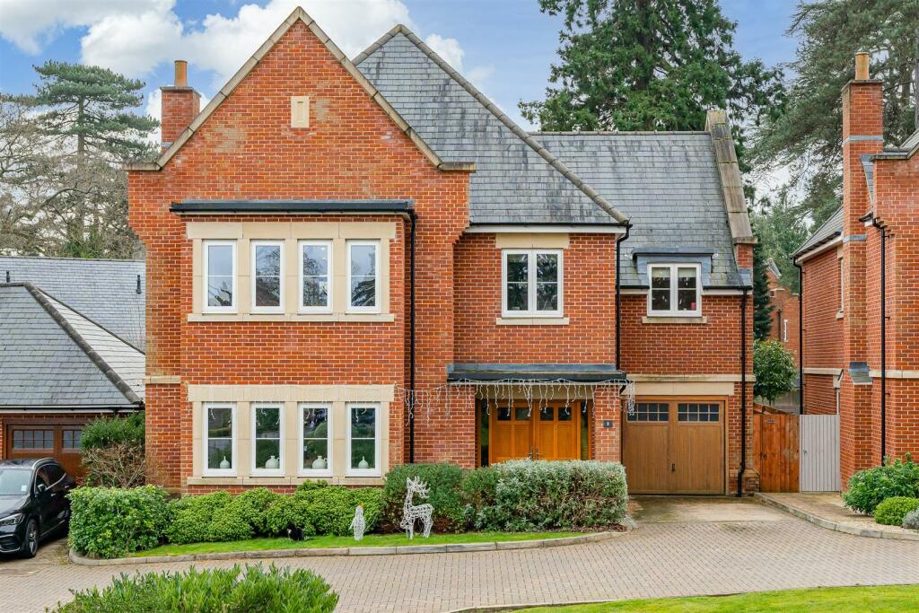 Additional property image - Frythe Avenue, Welwyn