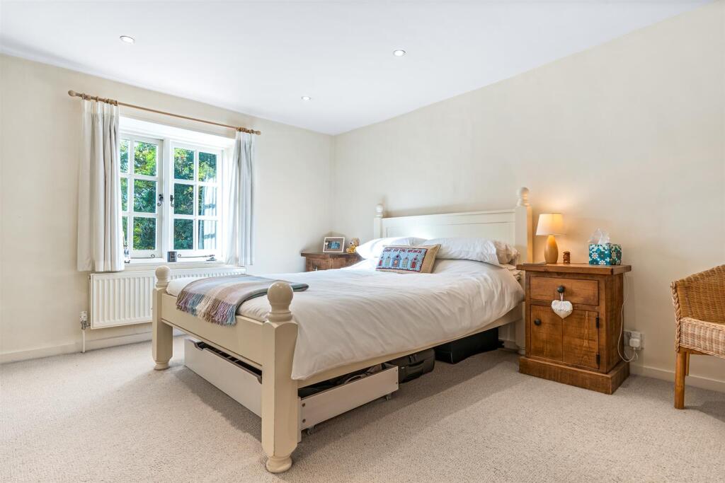 Additional property image - Harmer Green Lane, Welwyn