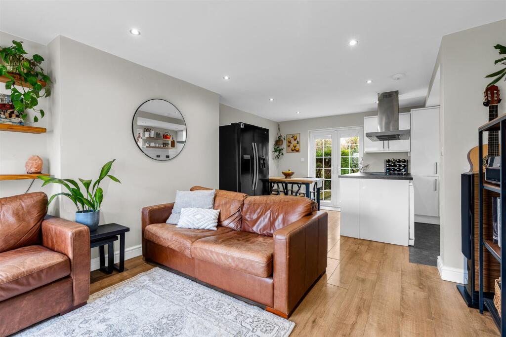 Primary image of Chequers, Welwyn Garden City