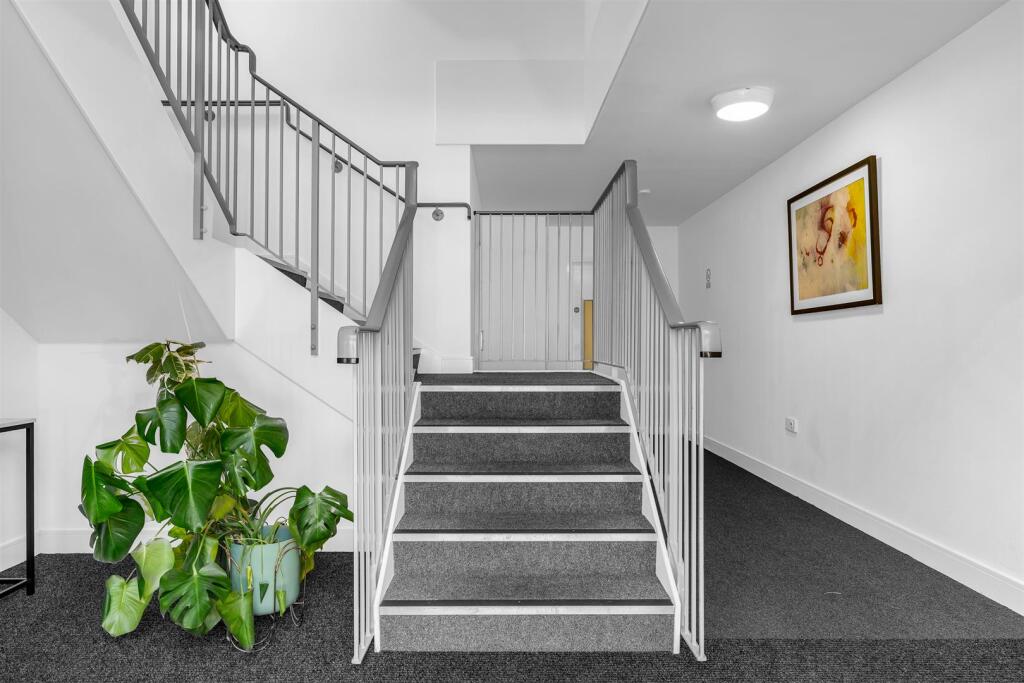 Additional property image - Tomlinson Court, Welwyn