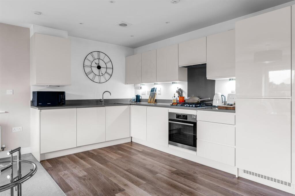 Additional property image - Tomlinson Court, Welwyn