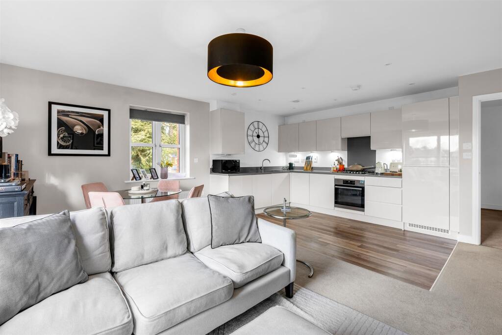 Additional property image - Tomlinson Court, Welwyn