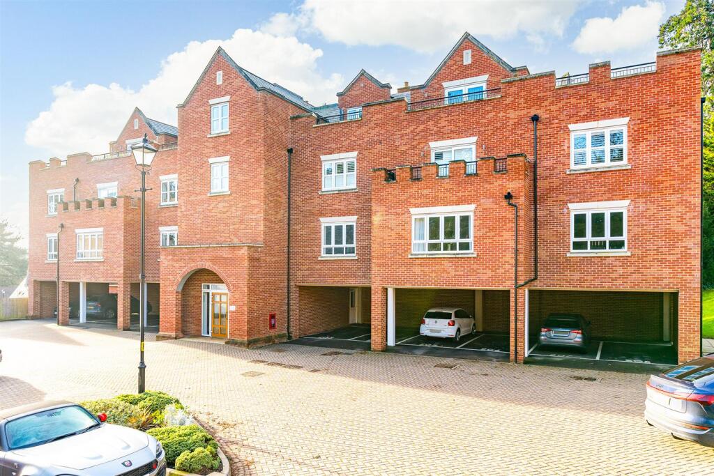 Additional property image - Tomlinson Court, Welwyn