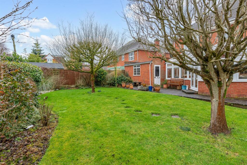Additional property image - New Place, Welwyn