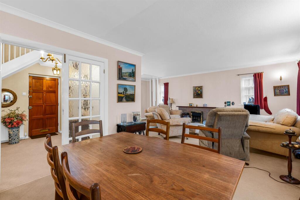 Additional property image - New Place, Welwyn