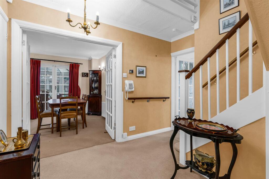 Additional property image - New Place, Welwyn
