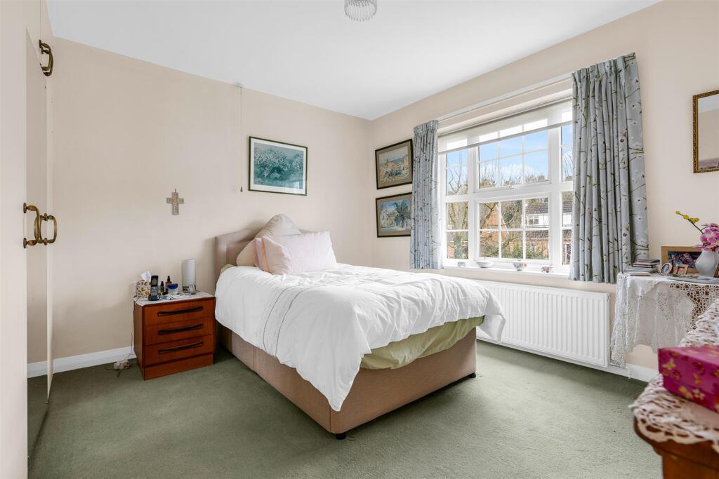 Additional property image - New Place, Welwyn