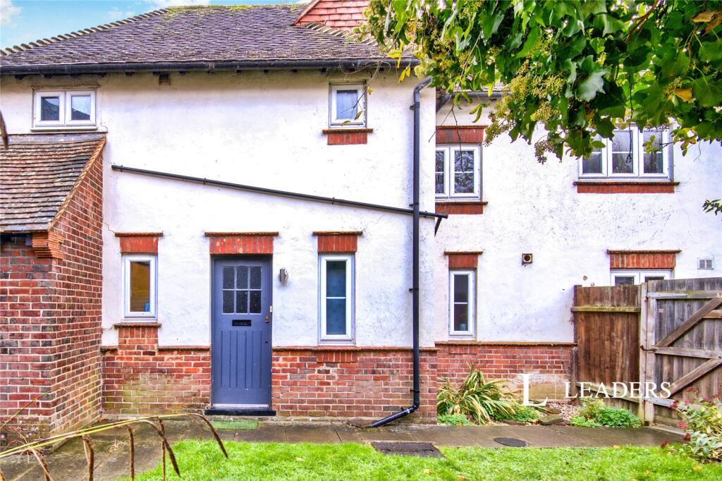 Main image of property: Cedar Avenue West, Chelmsford, Essex, CM1