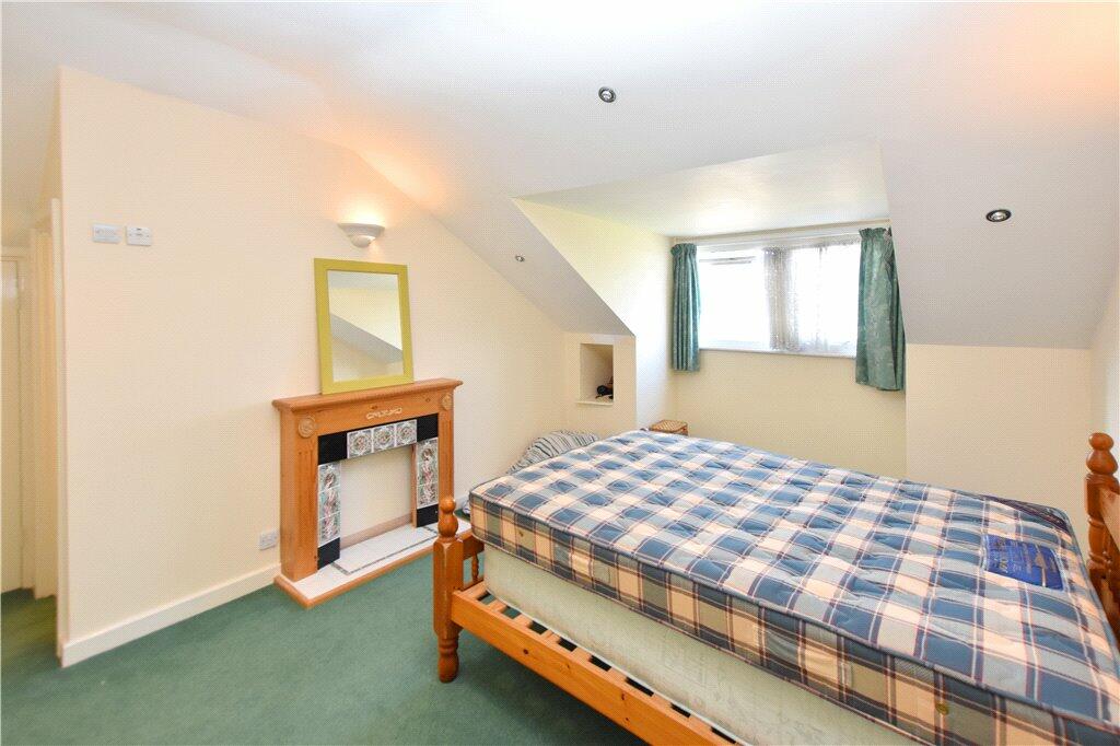 Additional property image - Meadow Way, Jaywick, Clacton-on-Sea