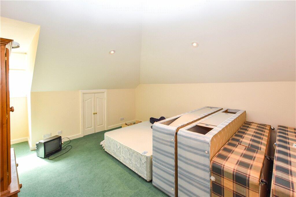 Additional property image - Meadow Way, Jaywick, Clacton-on-Sea