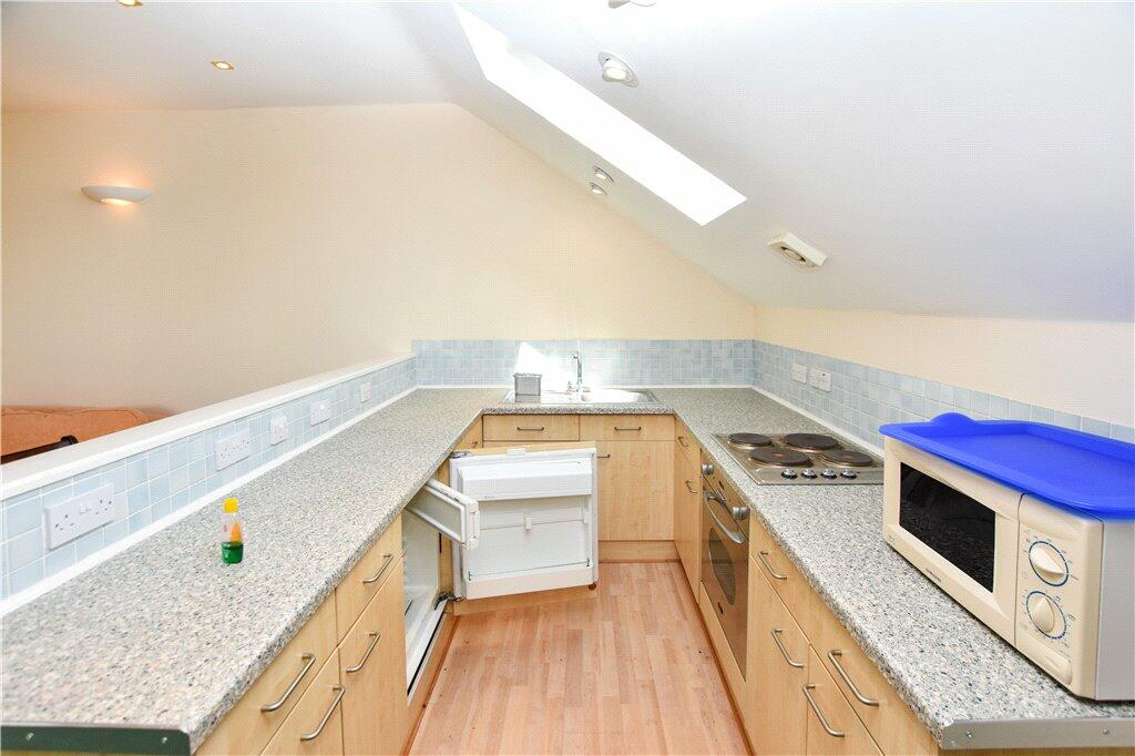 Additional property image - Meadow Way, Jaywick, Clacton-on-Sea