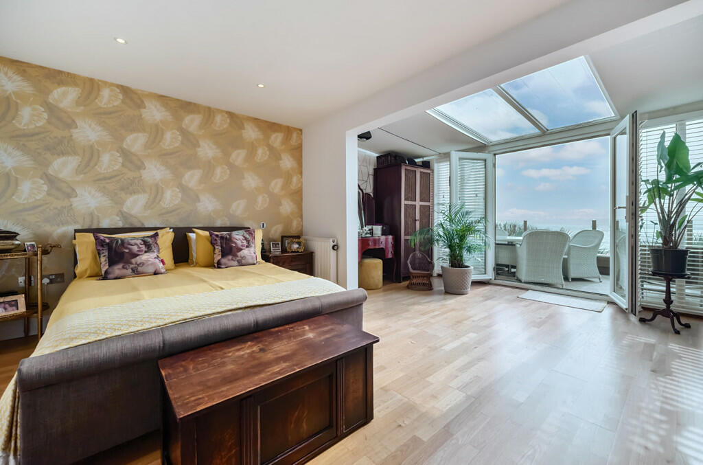 Additional image 15 of Green Lane, Walton on the Naze, Essex