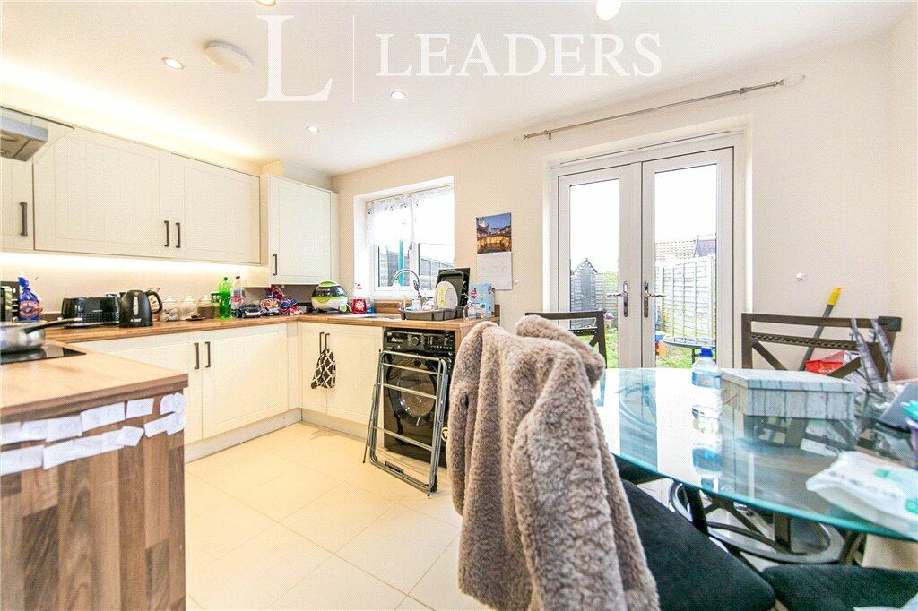 Additional property image - Cross Road, Clacton-on-Sea, Essex