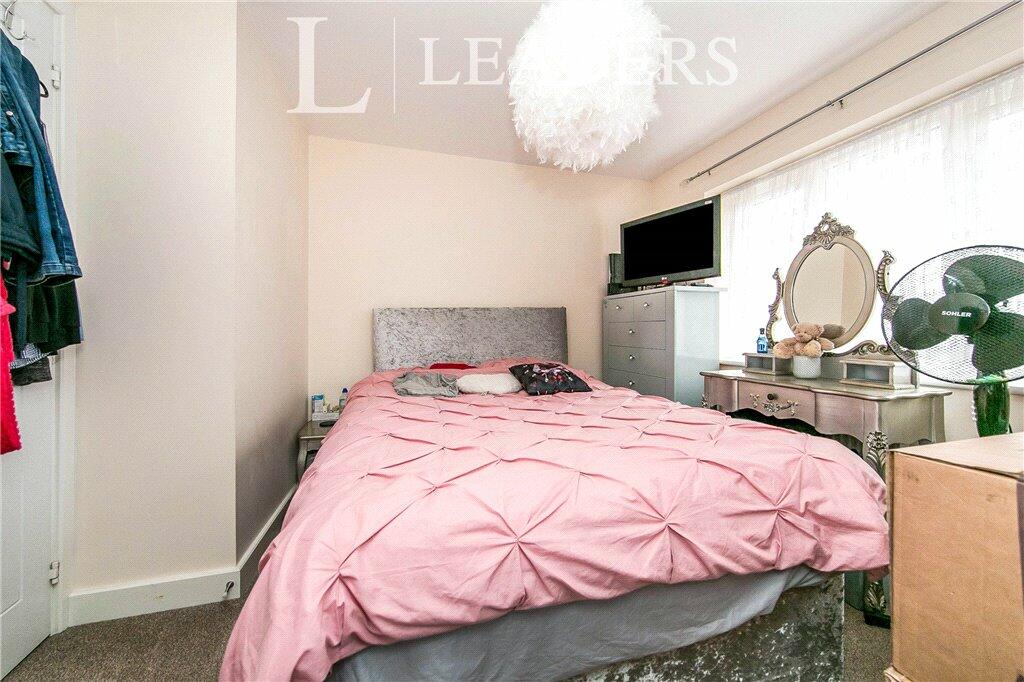 Additional property image - Cross Road, Clacton-on-Sea, Essex