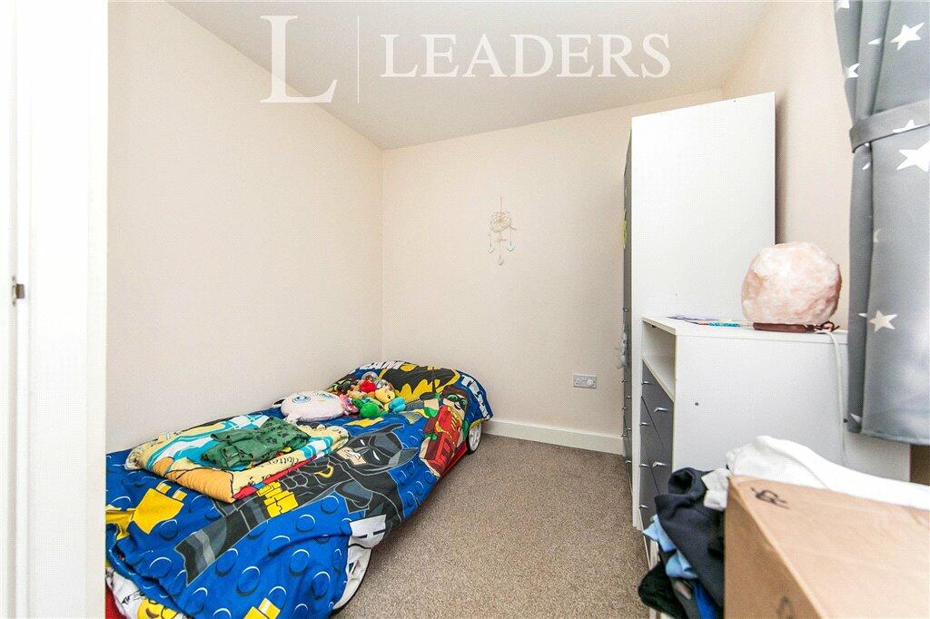 Additional property image - Cross Road, Clacton-on-Sea, Essex