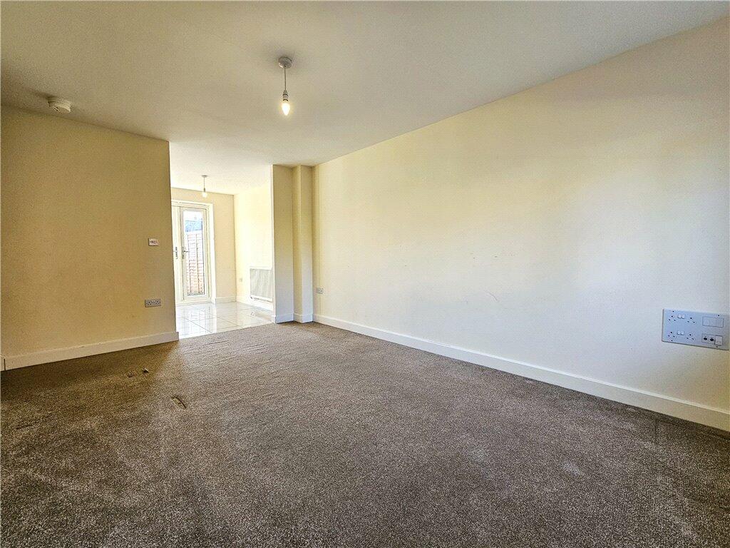 Additional property image - Cross Road, Clacton-on-Sea, Essex