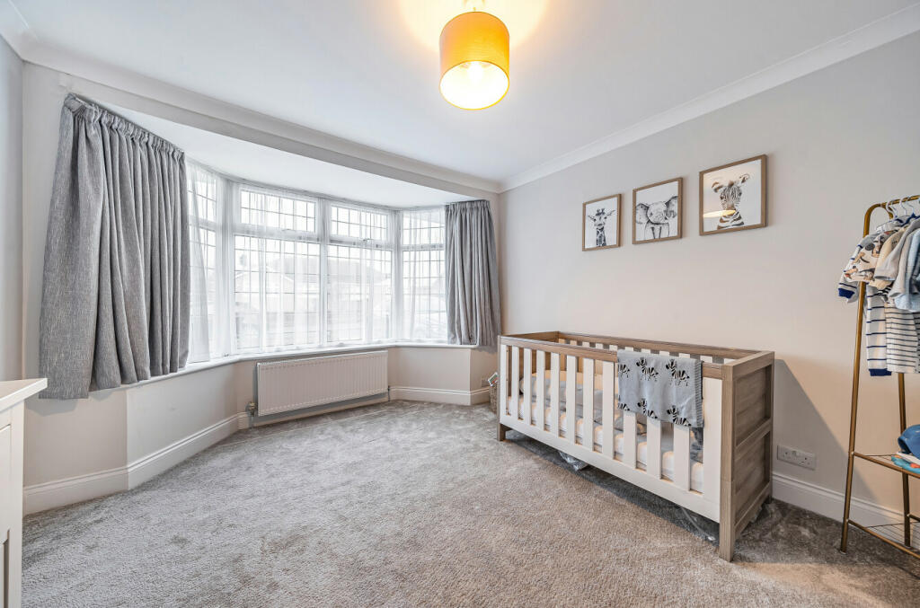 Additional property image - Chilburn Road, Clacton-on-Sea, Essex