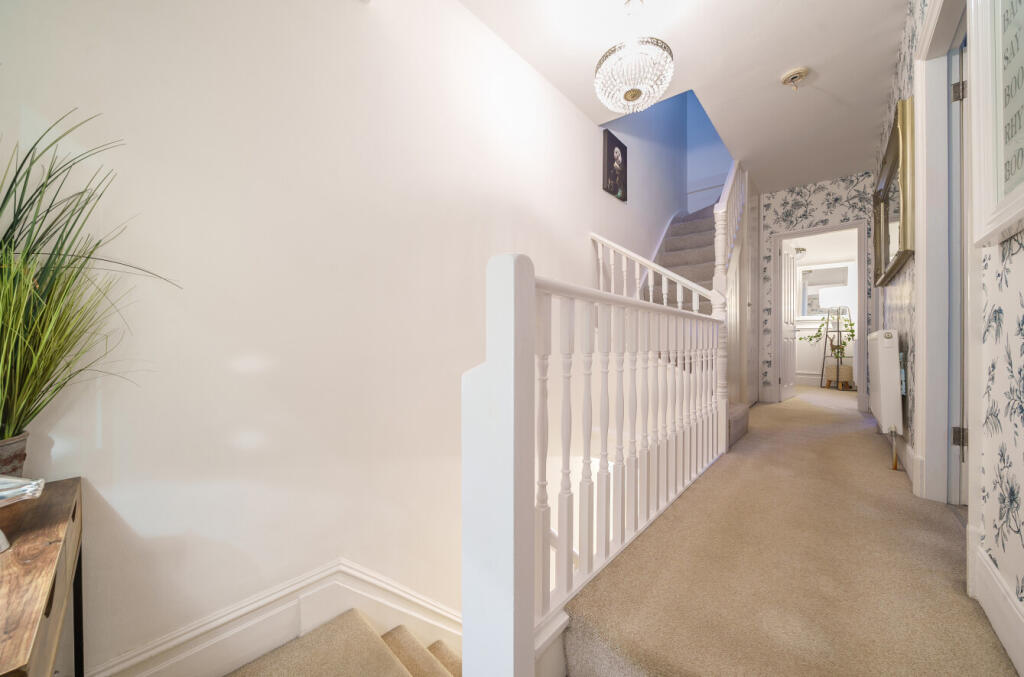 Additional property image - Hayes Road, Clacton-on-Sea, Essex