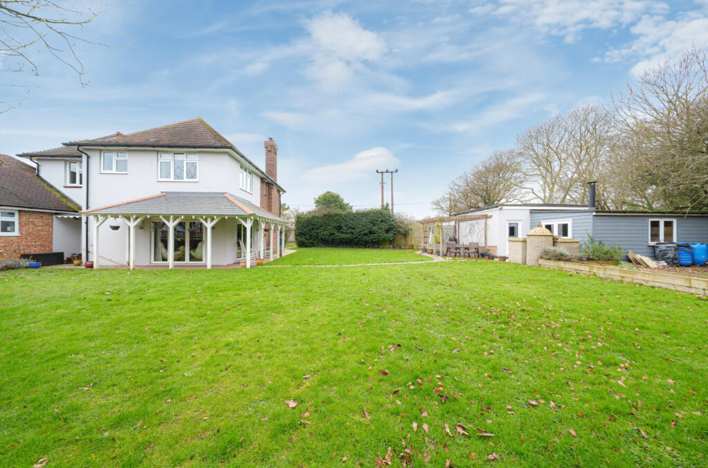 Additional property image - Clacton Road, Weeley Heath, Clacton-on-Sea