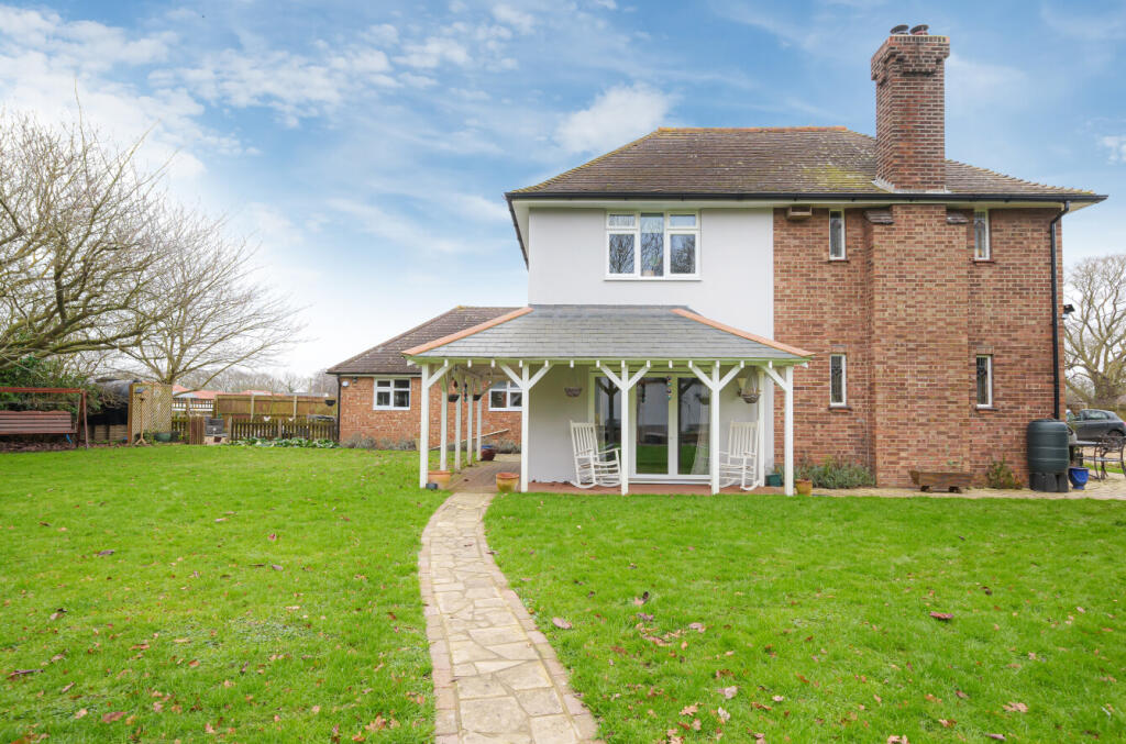 Additional property image - Clacton Road, Weeley Heath, Clacton-on-Sea
