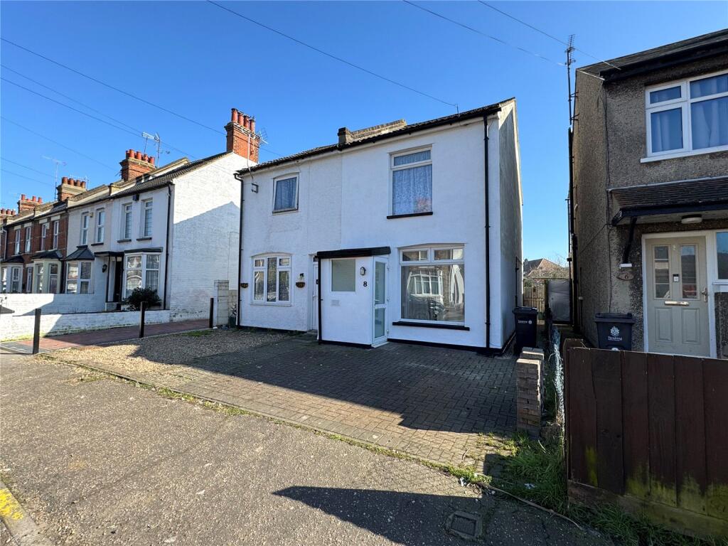 Main image of property: Warwick Road, Clacton-on-Sea, Essex