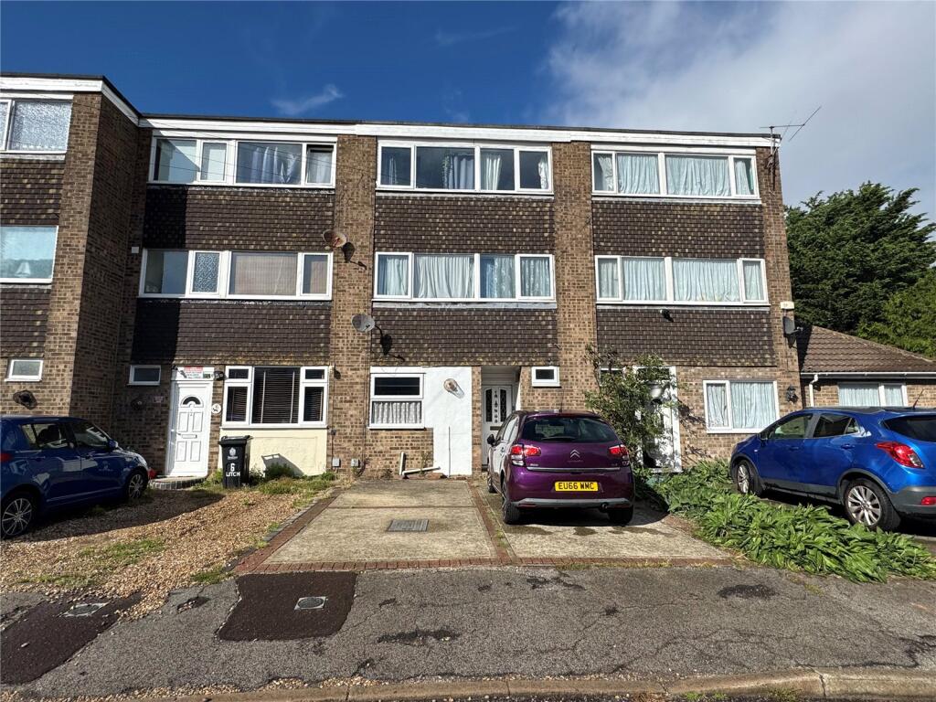 Main image of property: Litchfield Close, Clacton-on-Sea, Essex