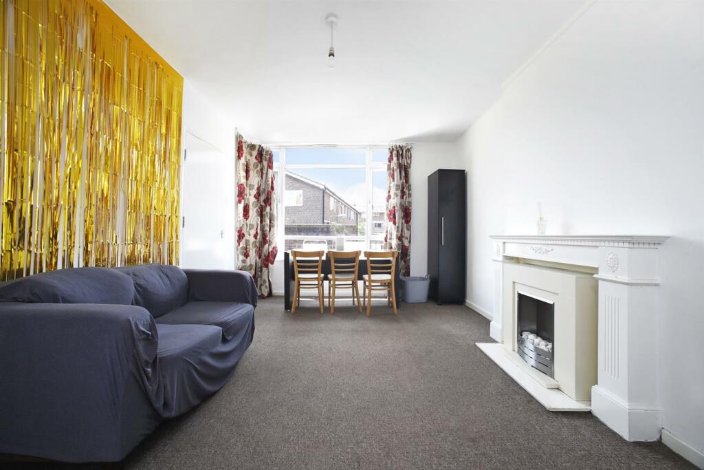 3 bedroom apartment for sale in Stanford Place SE17