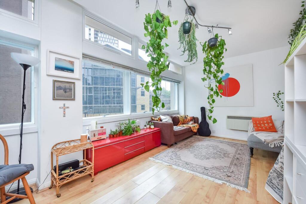 Main image of property: Newington Causeway SE1