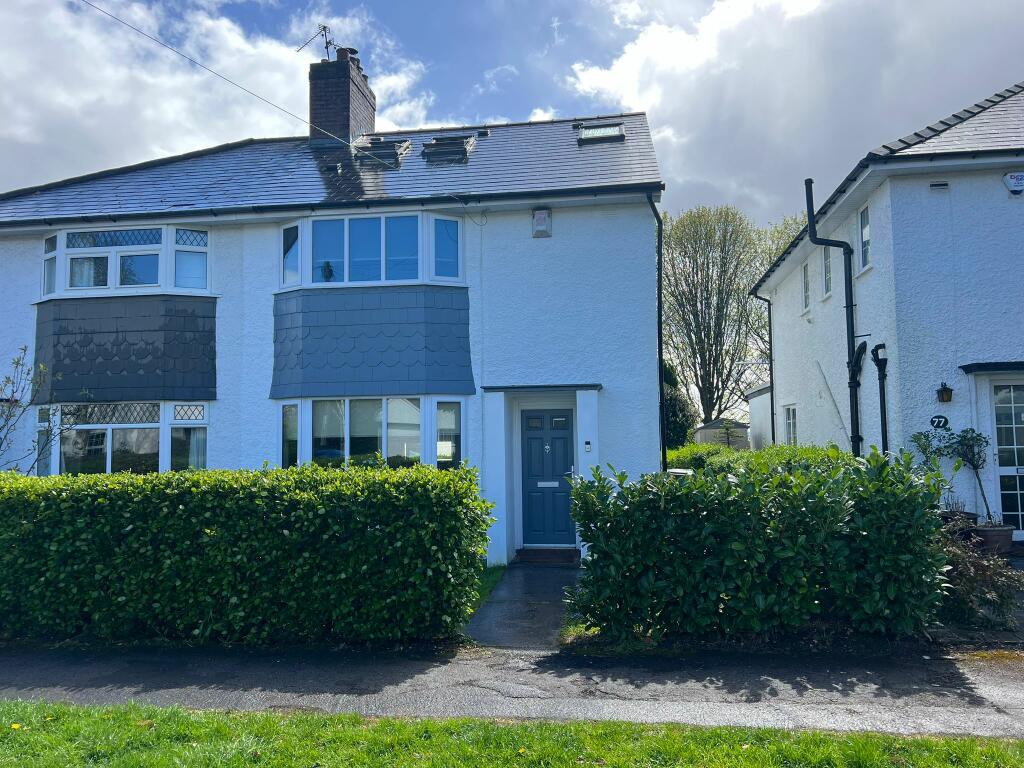 4 bedroom semi-detached house for sale in Pen y Dre, Rhiwbina, Cardiff, CF14