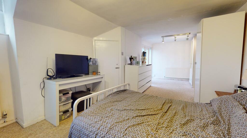 Additional property image - Wenallt Road, Rhiwbina, Cardiff, CF14