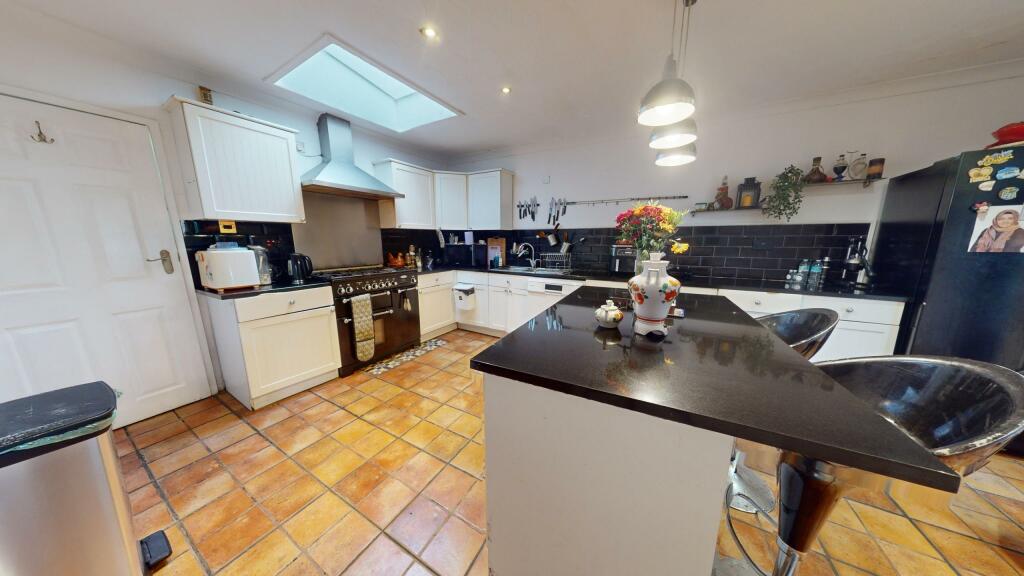 Additional property image - Heol y Deri, Rhiwbina, Cardiff, CF14