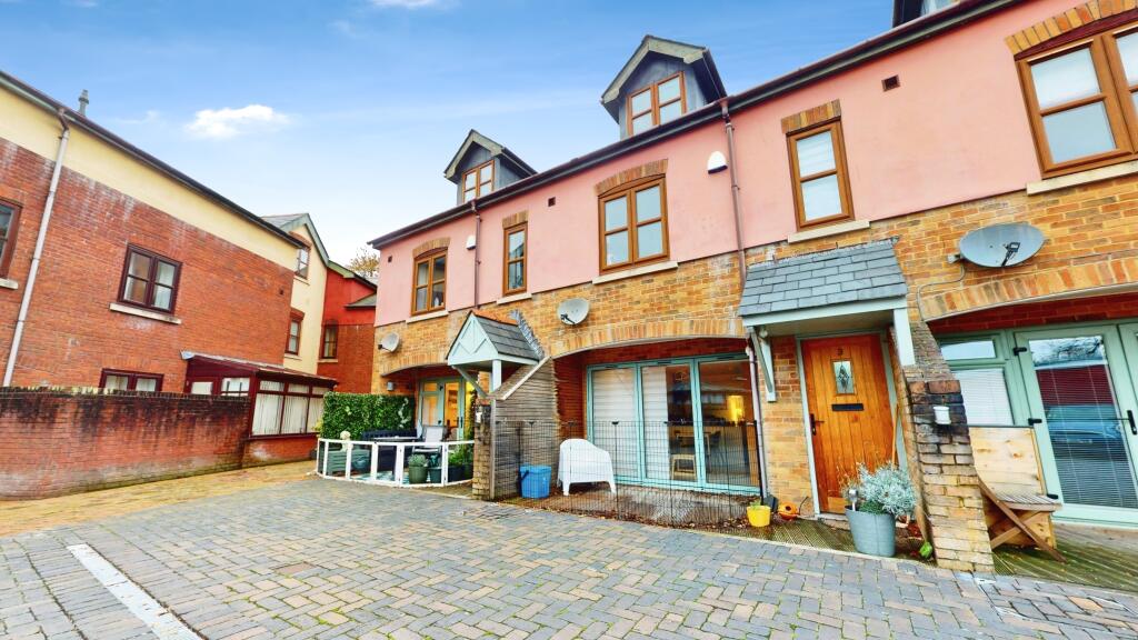 Main image of property: Romilly Crescent, Pontcanna, Cardiff, CF11