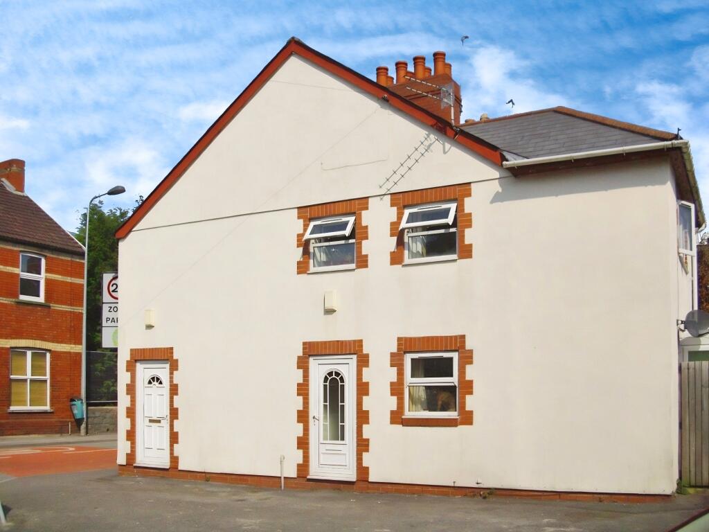 Main image of property: Davis Terrace, Whitchurch, Cardiff, CF14