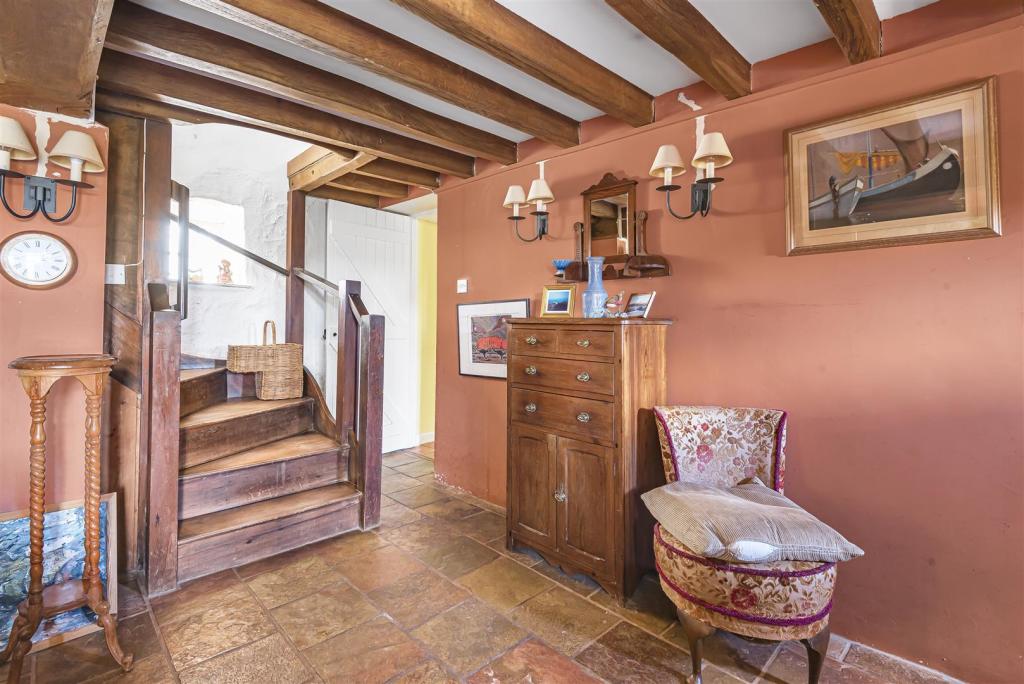 4 bedroom detached house for sale in Upton Pyne, Exeter, EX5