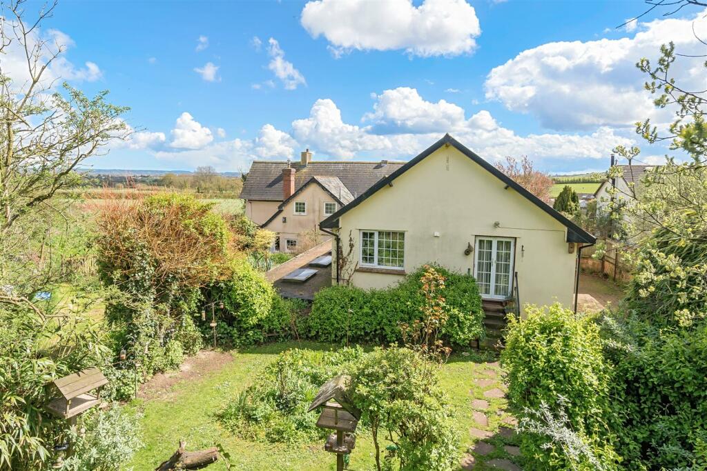 4 bedroom semidetached house for sale in Poltimore, Exeter, EX4