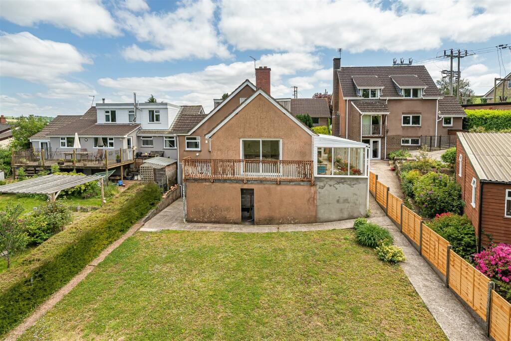 4 bedroom detached house for sale in Lapford, Crediton, EX17