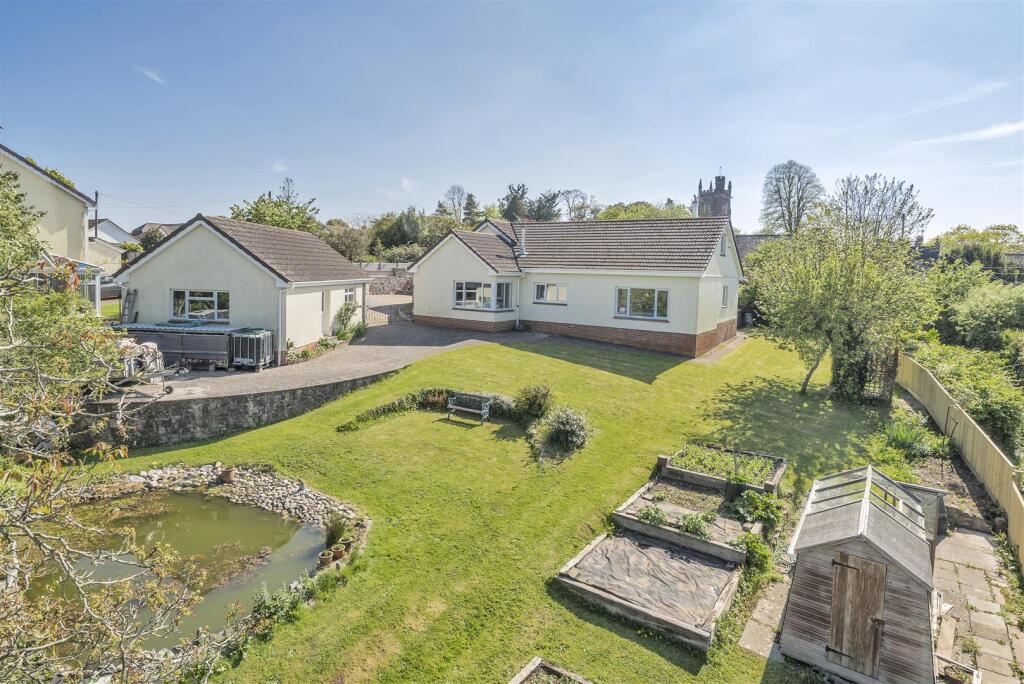 Main image of property: St. Michaels Close, Alphington, Exeter