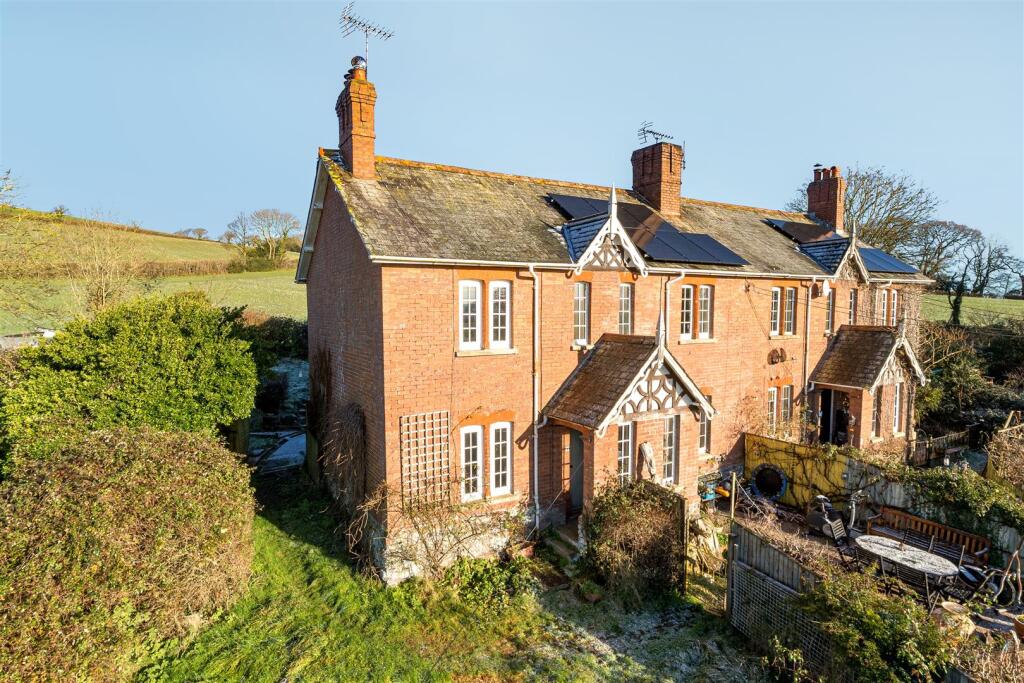 Main image of property: Shobrooke, Crediton