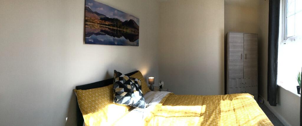 Main image of property: Albert Road, Tamworth, B79