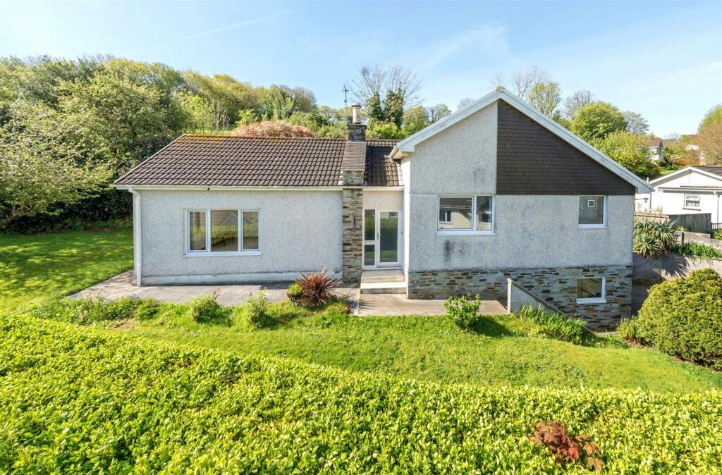 3 bedroom bungalow for sale in Lower Trelowth Road, Polgooth, St