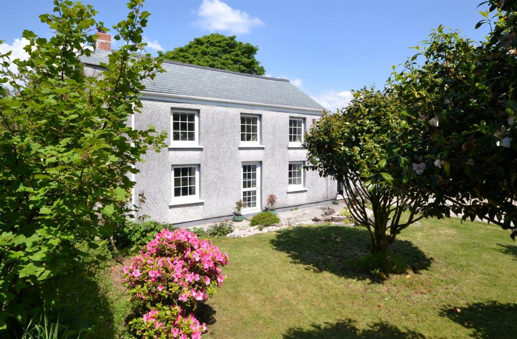 2 bedroom detached house for sale in Lower Trerank, Roche, St. Austell