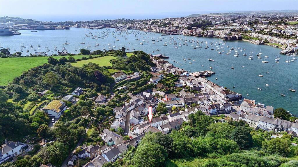Main image of property: Flushing, Falmouth