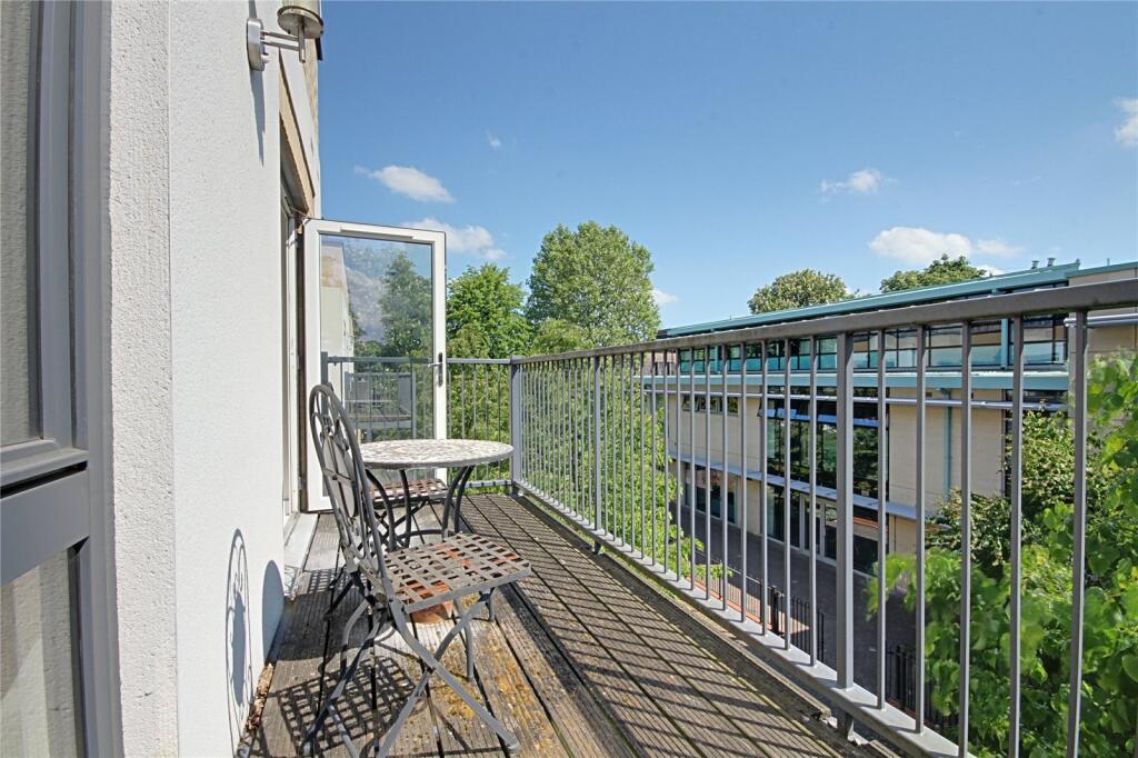 Main image of property: Cecil Road, Enfield, EN2