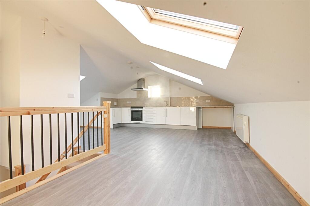 Main image of property: Hertford Road, Enfield, EN3