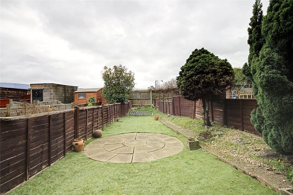 Main image of property: Arlington Crescent, Waltham Cross, Hertfordshire, EN8