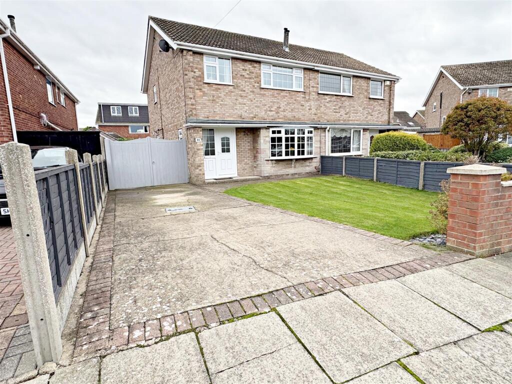 Main image of property: Gayton Road, Cleethorpes, N. E. Lincs, DN35 0HN